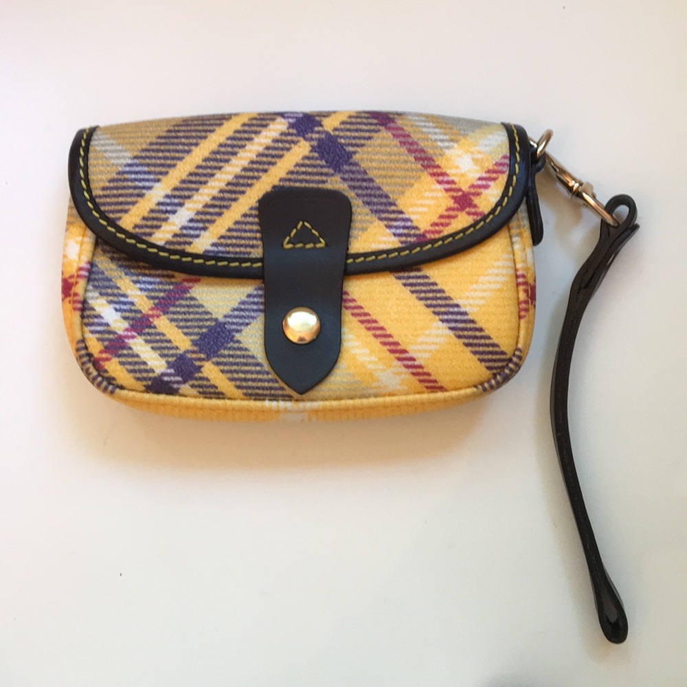 Dooney & Bourke Wristlet